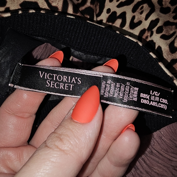 Victoria secret leopard bralette - Picture 2 of 2